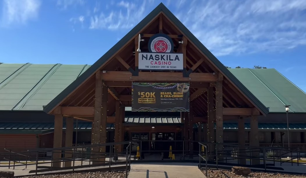 Naskila Texas casino pictured from the outside